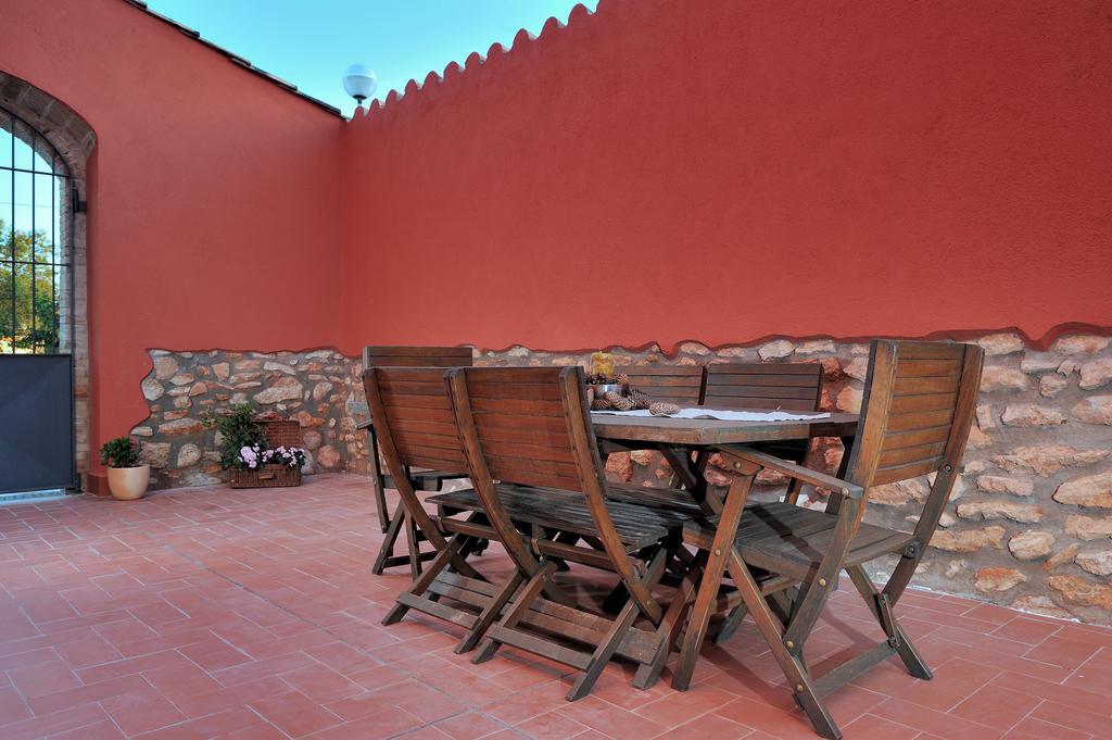 Masia Casa Roja Banyeres del Penedes エクステリア 写真