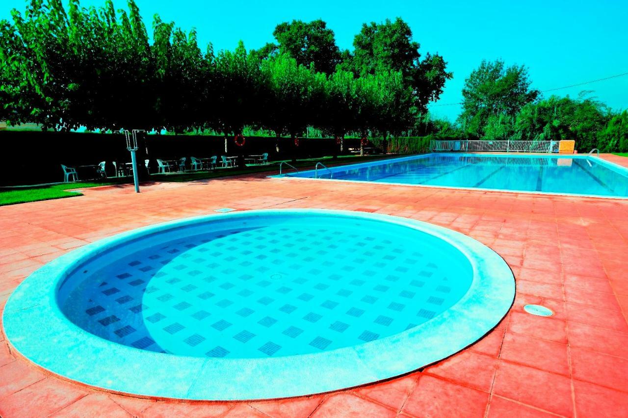 Masia Casa Roja Banyeres del Penedes エクステリア 写真